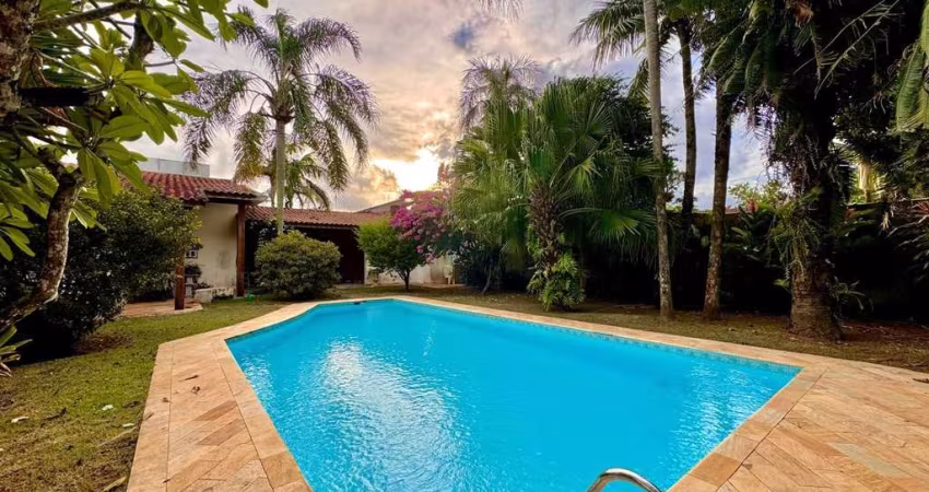 Casa para Venda em Itanhaém, Cibratel 1, 5 dormitórios, 3 suítes, 2 banheiros, 5 vagas
