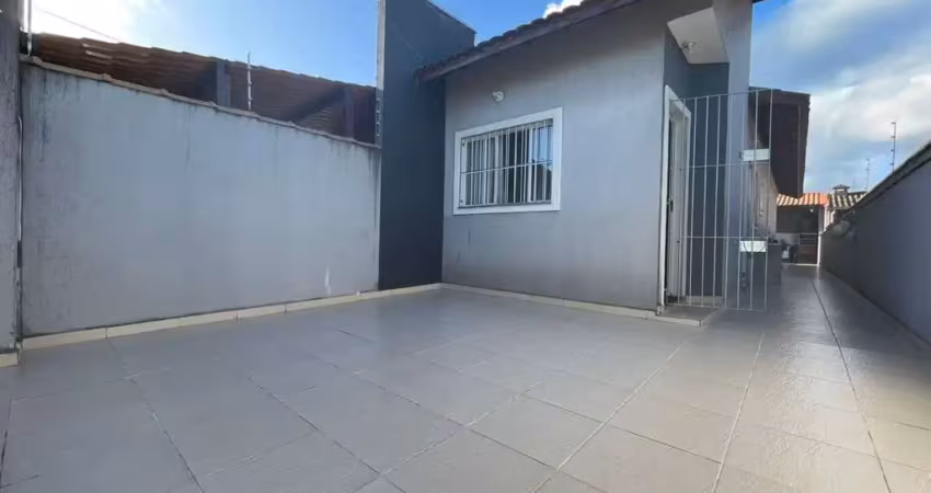 Casa para venda em itanhaém, jardim magalhães, 2 dormitórios, 1 suíte, 1 banheiro, 2 vagas