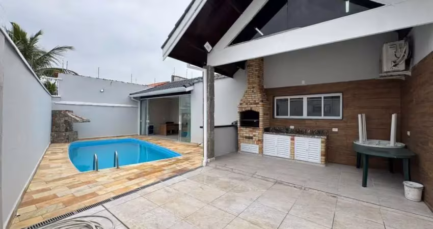Casa para venda em peruíbe, jardim beira mar, 3 dormitórios, 2 suítes, 1 banheiro, 6 vagas