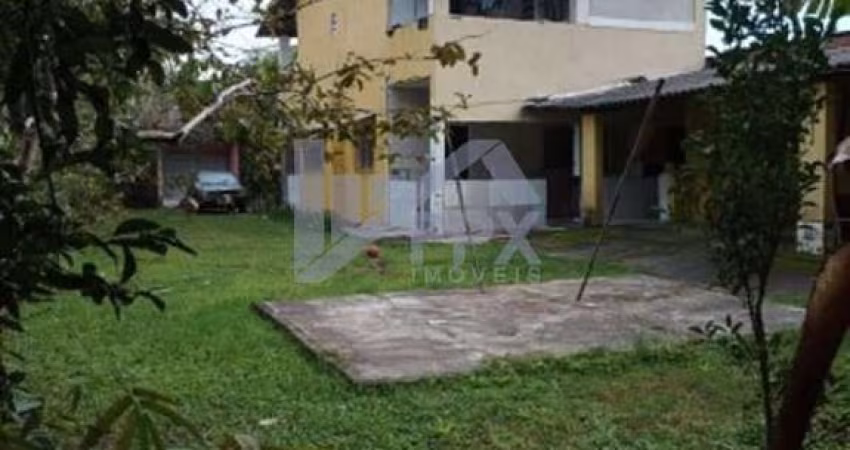 Casa para Venda em Itanhaém, Recanto dos Imigrantes, 4 dormitórios, 2 banheiros, 4 vagas