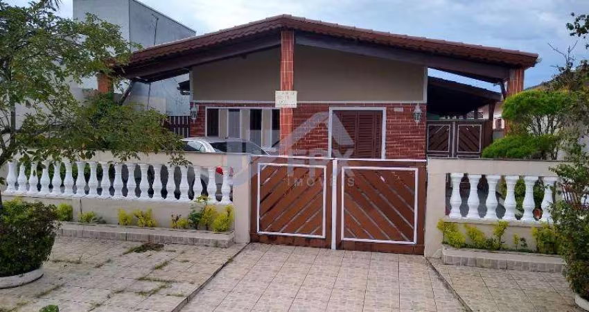 Casa Alto Padrão para Venda em Peruíbe, Josedy, 5 dormitórios, 3 suítes, 3 banheiros, 4 vagas