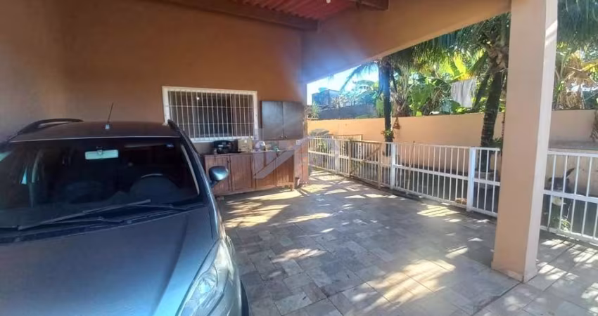 Casa para Venda em Itanhaém, Balneário Gaivota, 3 dormitórios, 1 suíte, 2 banheiros, 5 vagas