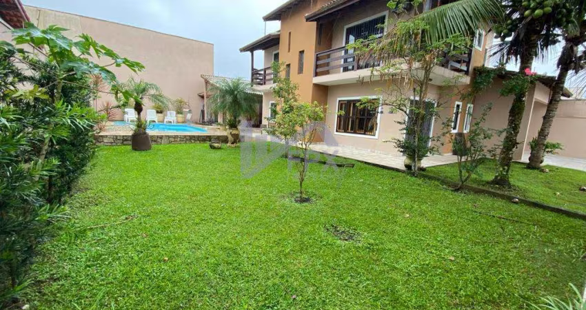 Casa Alto Padrão para Venda em Itanhaém, Praia dos Sonhos, 4 dormitórios, 1 suíte, 4 banheiros, 6 vagas