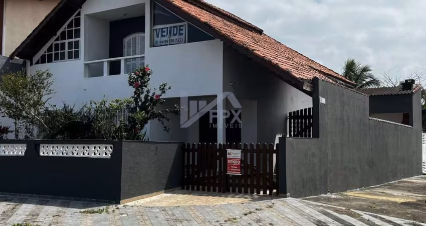 Sobrado para Venda em Peruíbe, Estância São José, 4 dormitórios, 2 suítes, 3 banheiros, 3 vagas