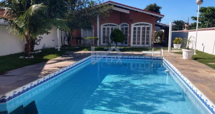 Casa para Venda em Peruíbe, Oasis, 3 dormitórios, 3 suítes, 1 banheiro, 3 vagas