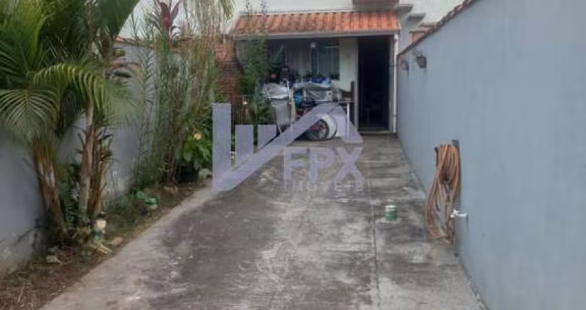 Casa para Venda em Itanhaém, Bopiranga, 2 dormitórios, 1 banheiro, 3 vagas
