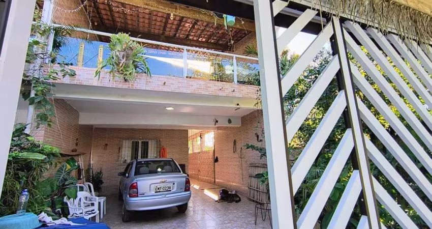 Sobrado para Venda em Itanhaém, Jardim Marambá 1, 2 dormitórios, 1 suíte, 3 banheiros, 2 vagas