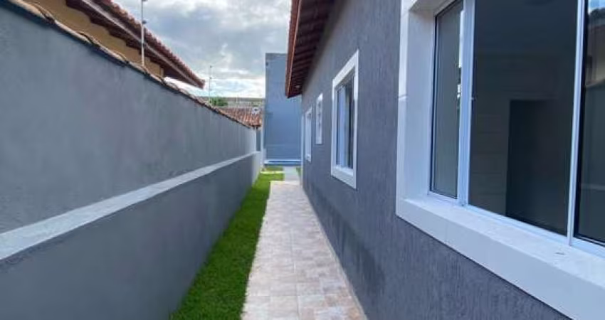 Casa para Venda em Itanhaém, Jardim Regina, 1 dormitório, 1 suíte, 1 banheiro, 2 vagas
