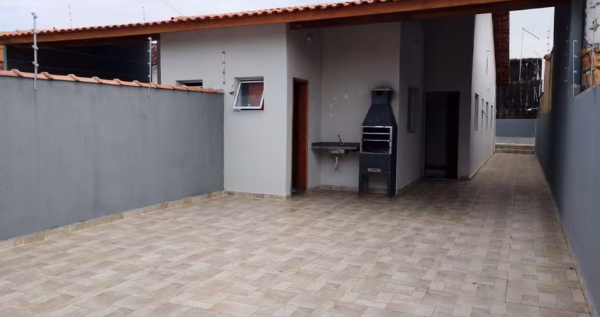 Casa para Venda em Itanhaém, Jardim das Palmeiras, 2 dormitórios, 1 suíte, 1 banheiro, 4 vagas