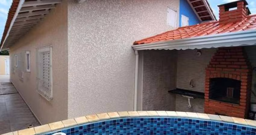 Casa para Venda em Itanhaém, Nova Itanhaém, 2 dormitórios, 1 suíte, 1 banheiro, 3 vagas