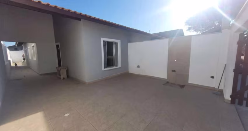 Casa para Venda em Itanhaém, Jardim São Fernando, 2 dormitórios, 1 banheiro, 3 vagas