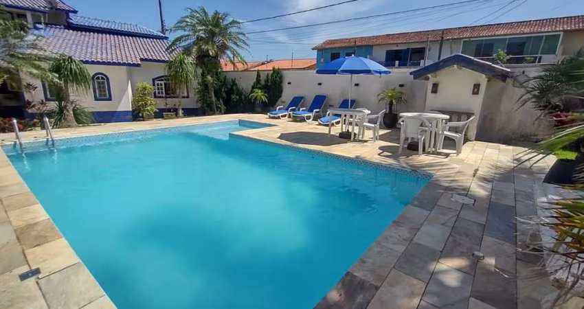 Casa Alto Padrão para Venda em Itanhaém, Jardim Regina, 4 dormitórios, 3 suítes, 1 banheiro, 8 vagas