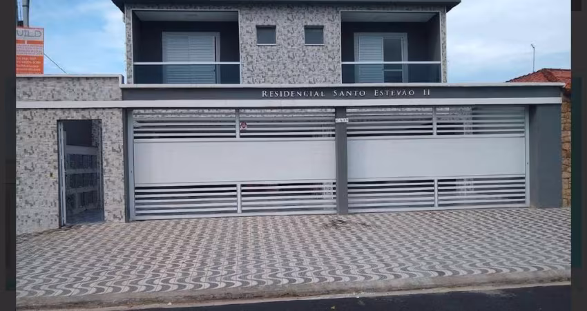 Sobrado para Venda em Praia Grande, Vila Caiçara, 4 dormitórios, 2 suítes, 1 banheiro, 2 vagas