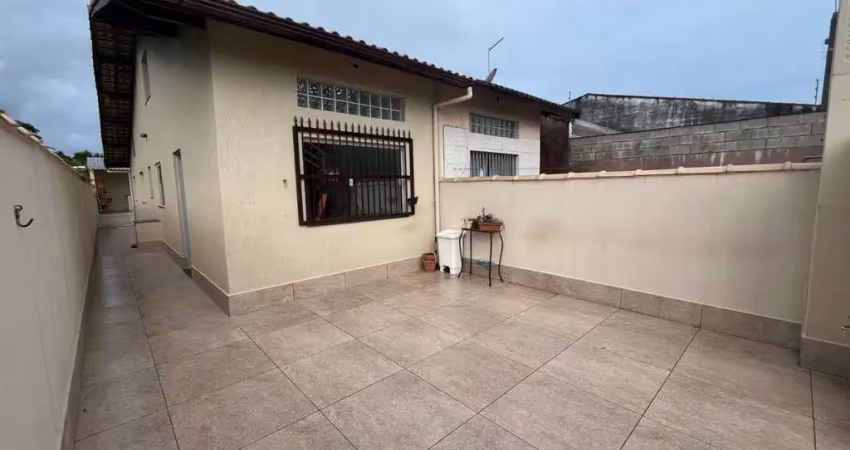Casa para venda em itanhaém, jardim marilú, 2 dormitórios, 2 banheiros, 2 vagas