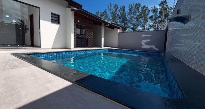 Casa para Venda em Itanhaém, Cibratel 2, 3 dormitórios, 1 suíte, 1 banheiro, 2 vagas