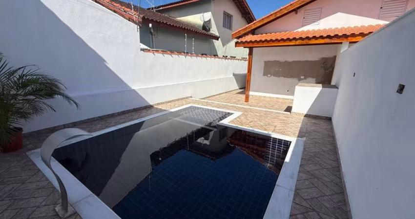 Casa para Venda em Itanhaém, Jardim São Fernando, 2 dormitórios, 1 suíte, 1 banheiro, 2 vagas