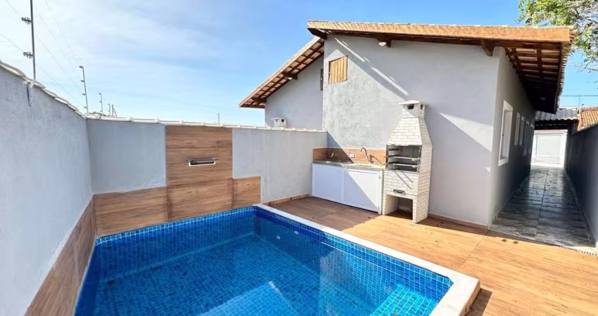 Casa para Venda em Itanhaém, Tupy, 2 dormitórios, 1 suíte, 1 banheiro, 4 vagas