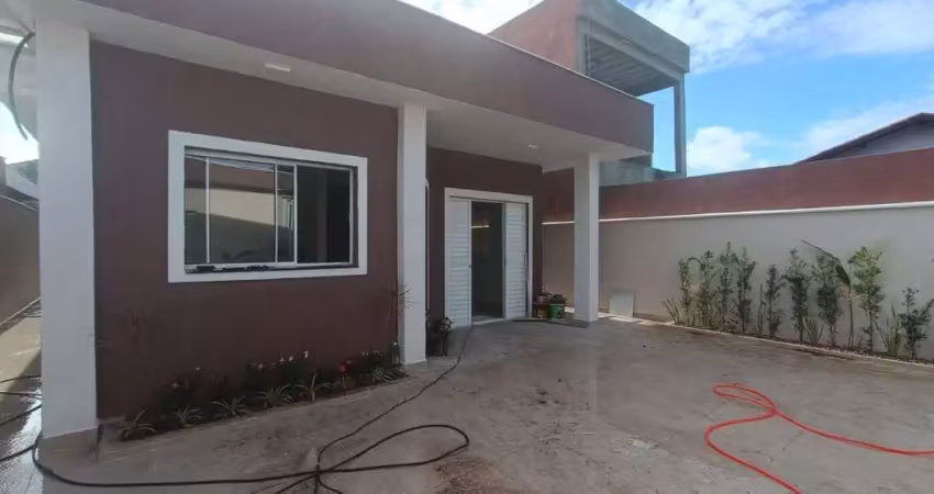 Casa para venda em itanhaém, jardim das palmeiras, 3 dormitórios, 1 suíte, 2 banheiros, 3 vagas