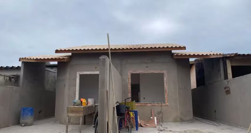 Casa para venda em itanhaém, tupy, 2 dormitórios, 1 suíte, 1 banheiro, 2 vagas