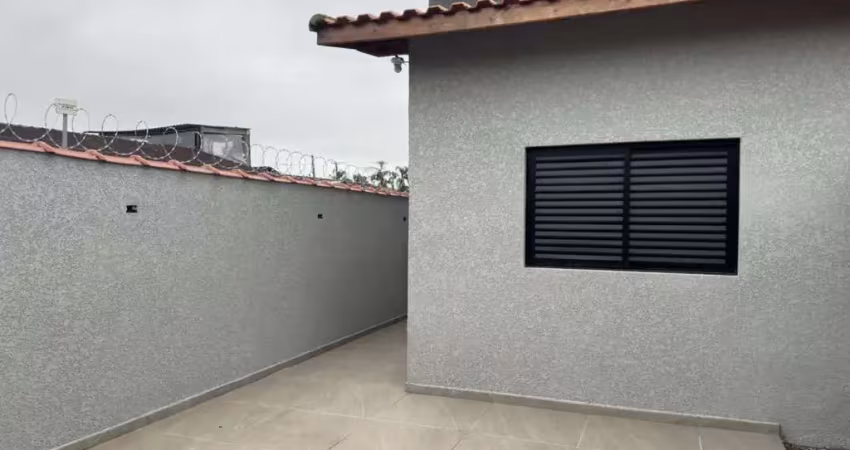 Casa para venda em mongaguá, jussara, 2 dormitórios, 1 suíte, 1 banheiro, 2 vagas
