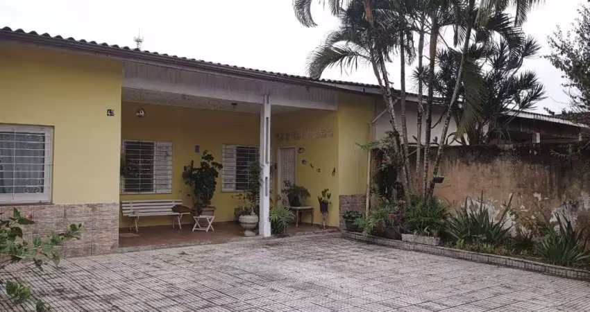 Casa para venda em itanhaém, jardim corumbá, 3 dormitórios, 1 suíte, 1 banheiro, 3 vagas