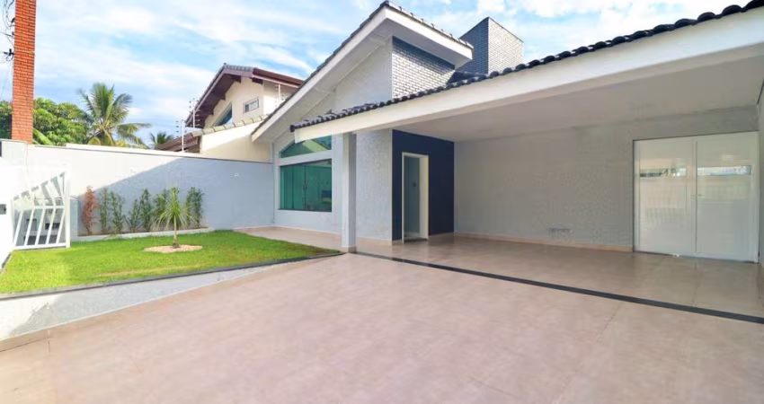 Casa para Venda em Peruíbe, Imperador, 3 dormitórios, 1 suíte, 1 banheiro, 2 vagas