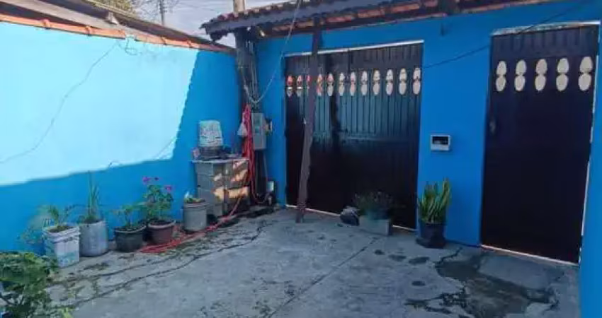 Casa à venda no Balneário Casa Blanca, Peruíbe 