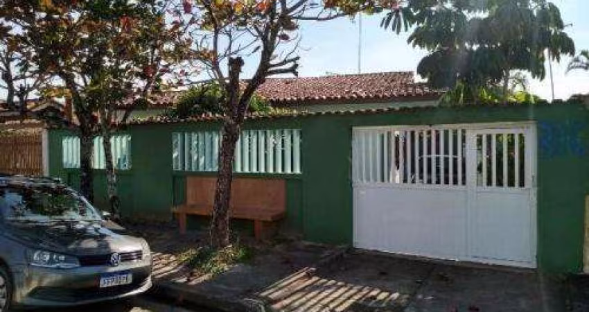 Casa para Venda em Itanhaém, Balneário Gaivotas, 2 dormitórios, 1 suíte, 1 banheiro, 4 vagas