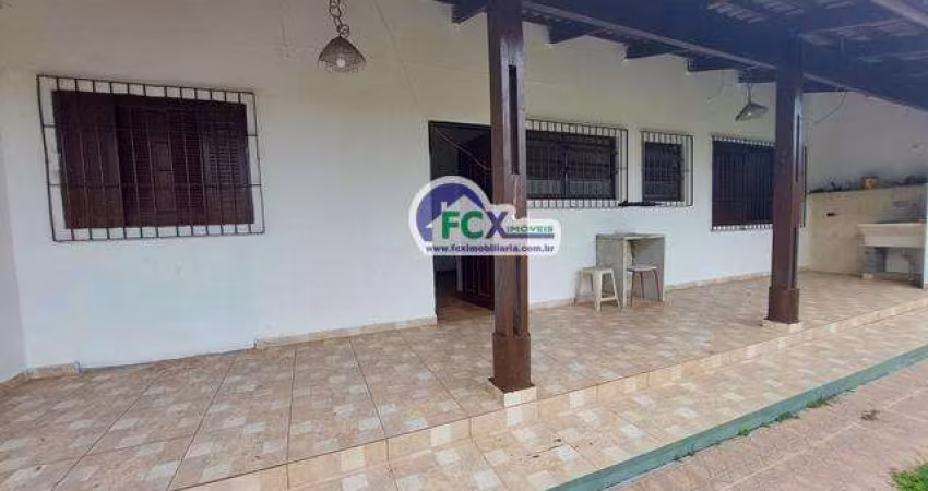 Casa para Venda em Itanhaém, Praia dos Sonhos, 2 dormitórios, 1 suíte, 1 banheiro, 4 vagas