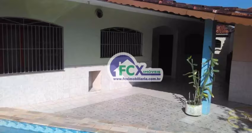 Casa para Venda em Itanhaém, Praia dos Sonhos, 3 dormitórios, 2 suítes, 1 banheiro, 5 vagas