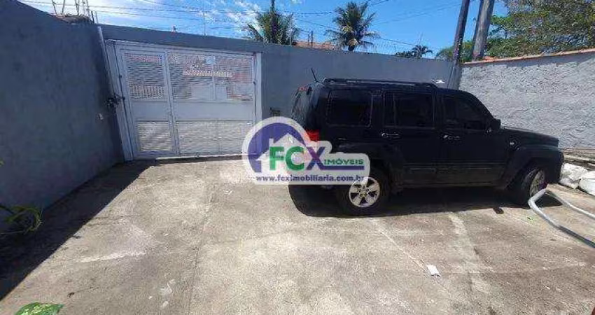 Casa para Venda em Itanhaém, Balneário Gaivotas, 4 dormitórios, 1 suíte, 1 banheiro, 3 vagas
