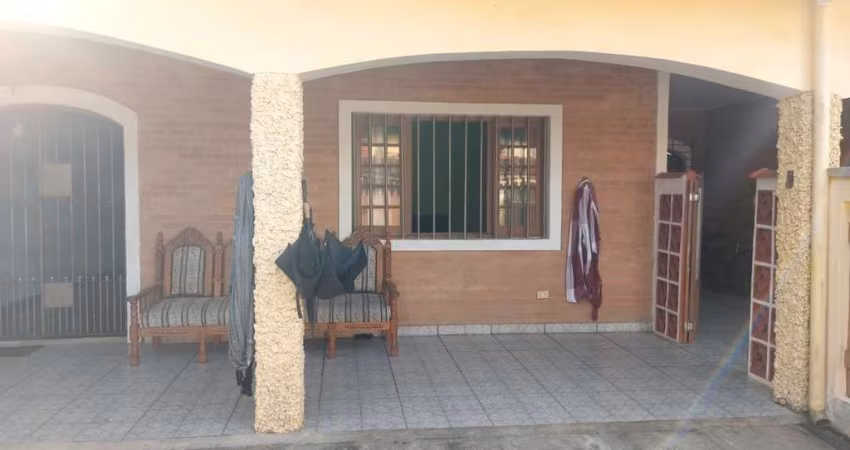 Casa para Venda em Itanhaém, Praia dos Sonhos, 5 dormitórios, 1 suíte, 4 banheiros, 4 vagas