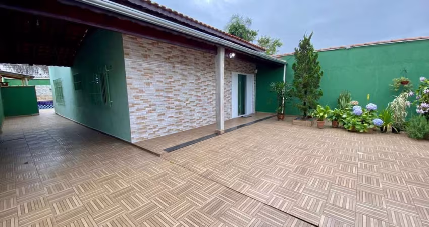 Casa para Venda em Itanhaém, Balneário Gaivotas, 2 dormitórios, 2 banheiros, 5 vagas