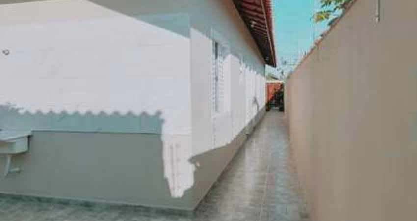 Casa para Venda em Itanhaém, Balneário Gaivotas, 2 dormitórios, 1 suíte, 1 banheiro, 2 vagas