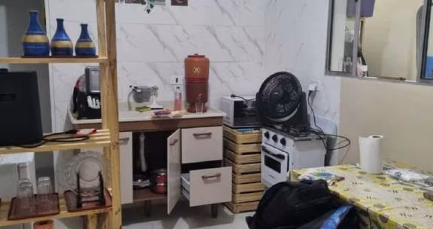 Apartamento para Venda em Mongaguá, Balneário Regina Maria, 1 dormitório, 1 banheiro, 1 vaga