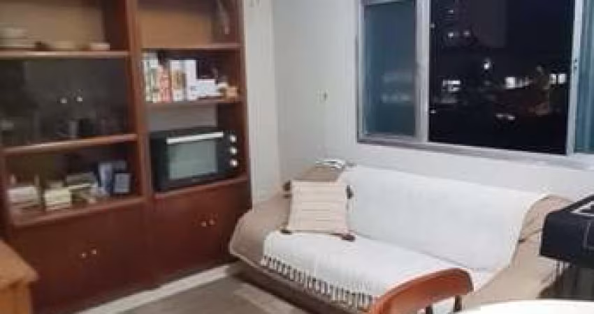 Apartamento para Venda em Itanhaém, Centro, 1 dormitório, 1 banheiro, 1 vaga