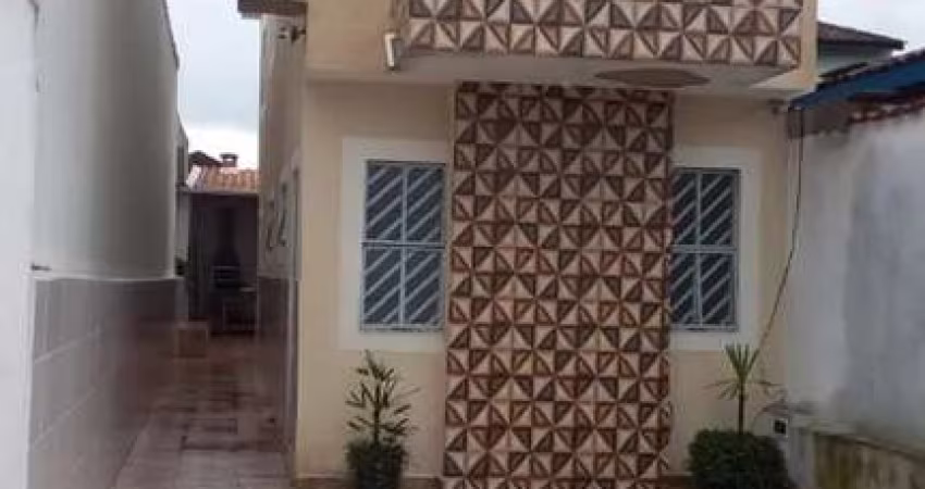 Casa para Venda em Mongaguá, Agenor De Campos, 2 dormitórios, 2 banheiros, 4 vagas