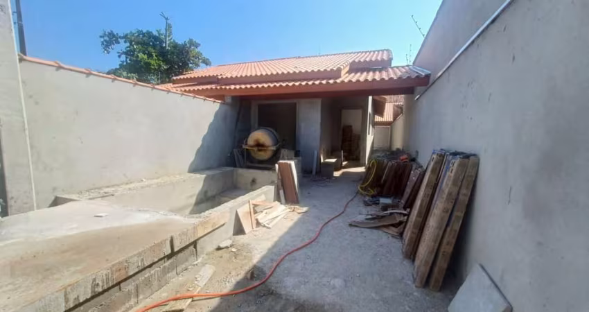 Casa para Venda em Itanhaém, Nova Itanhaém, 2 dormitórios, 1 suíte, 1 banheiro, 1 vaga