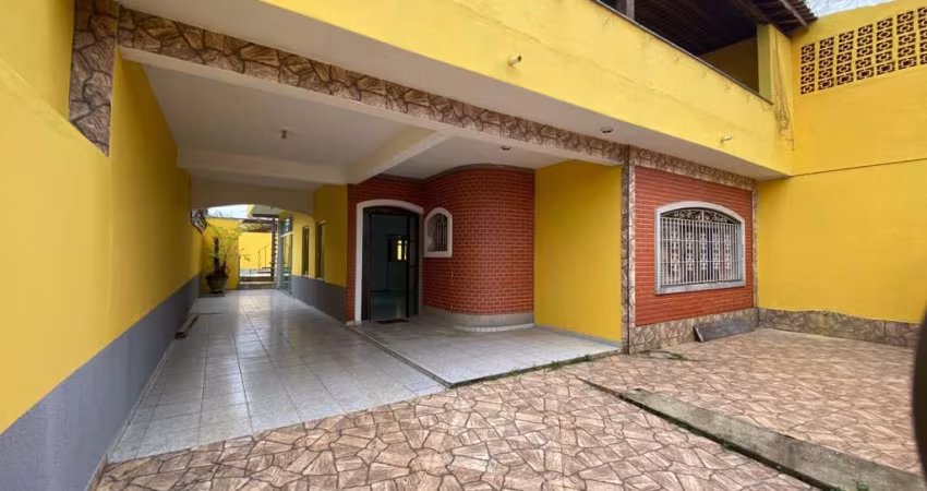 Casa para Venda em Itanhaém, Corumbá, 4 dormitórios, 4 suítes, 2 banheiros, 2 vagas