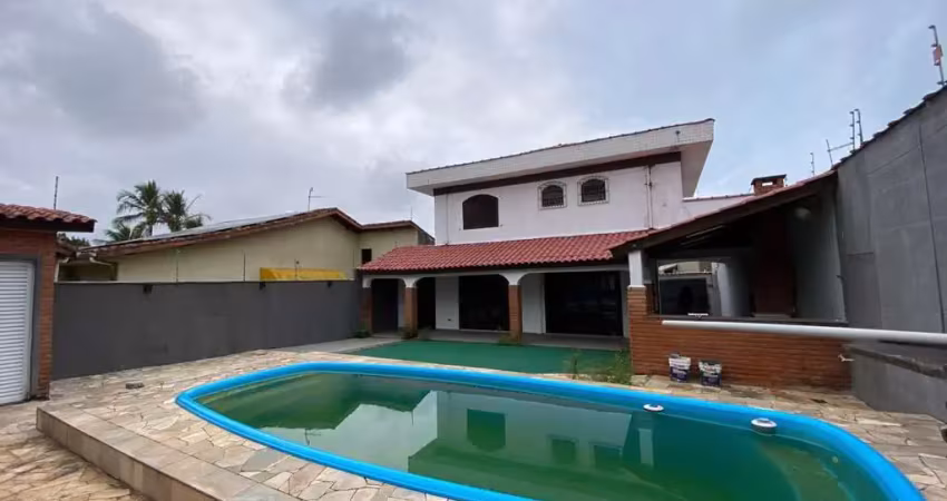 Casa para venda em itanhaém, ivoty, 3 dormitórios, 1 suíte, 3 banheiros, 5 vagas