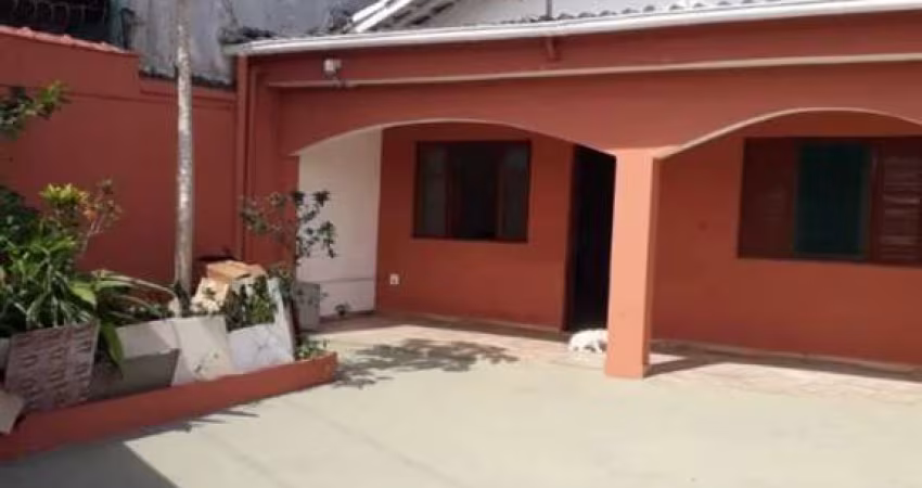Casa para Venda em Itanhaém, Vila São Paulo, 4 dormitórios, 1 suíte, 3 banheiros, 4 vagas