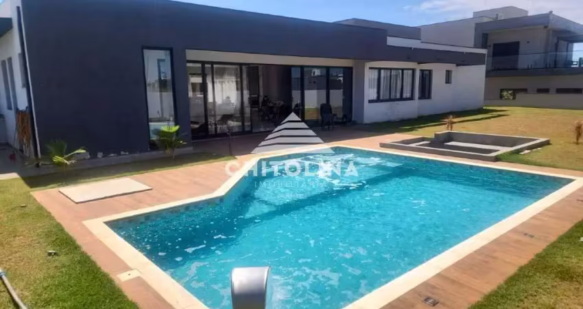 Casa em condomínio à venda, 5 quartos, 5 suítes, riviera de santa cristina xiii - paranapanema/sp