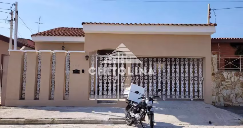 Sala comercial em ótima localização!! medindo aproximadamente 12m² com um banheiro coletivo. ***agua, luz e iptu incluso no aluguel*** agende uma v