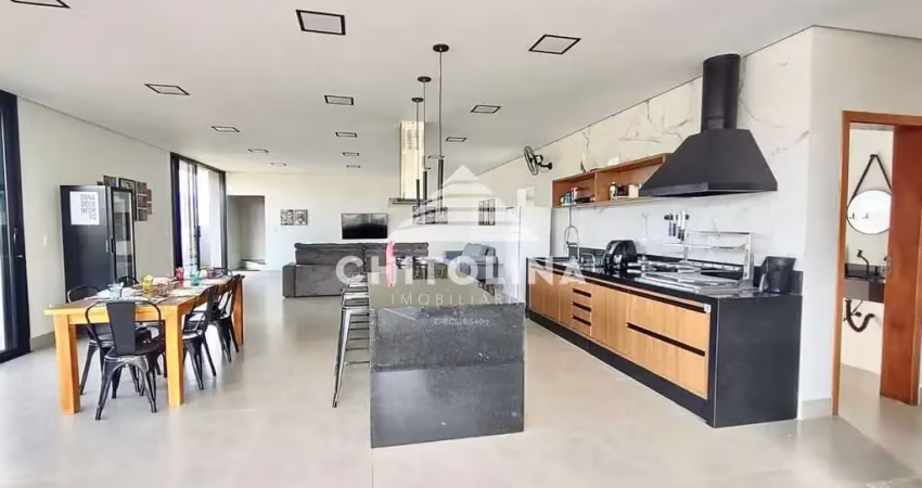 Casa à venda, 3 quartos, 1 suíte, 4 vagas, centro - itaí/sp