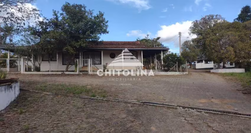 Chácara com 3 dormitórios à venda, 30000 m² por r$ 1.200.000 - cerrado - alambari/sp