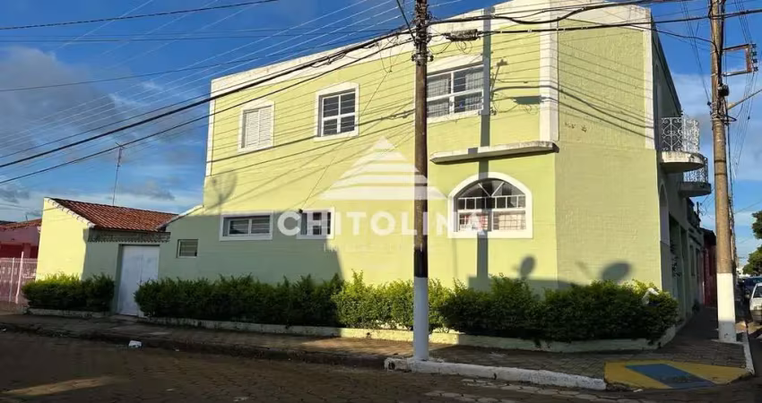Sobrado com 4 dormitórios à venda, 305 m² por r$ 950.000,00 - centro - itapetininga/sp