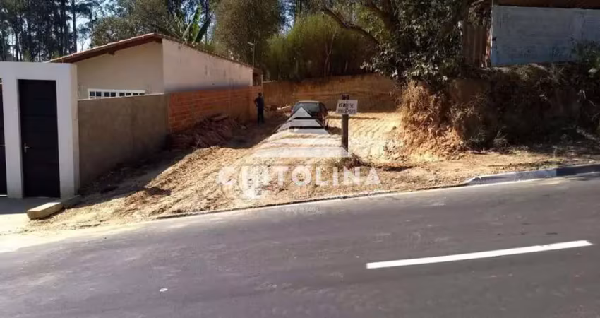 Terreno à venda no Centro, Alambari 