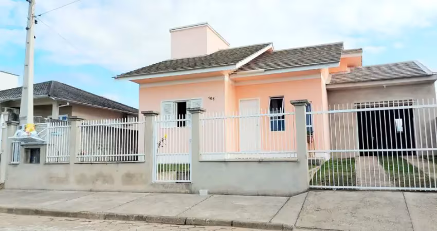 Casa semi nova à venda – localização estratégica próxima à alliance one, em araranguá/sc!