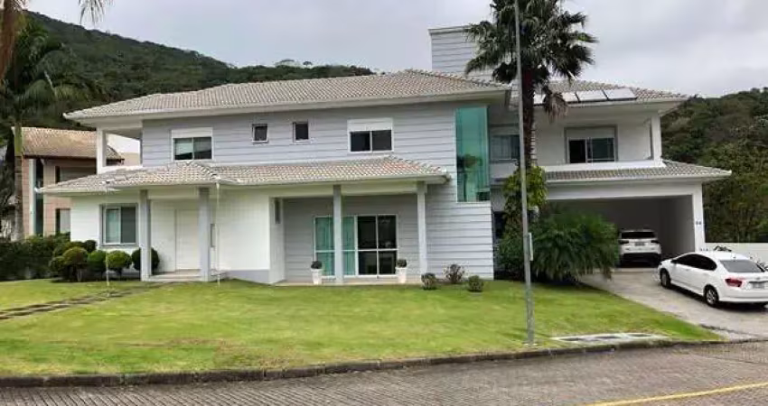 Casa em condomínio fechado com 4 quartos à venda no Córrego Grande, Florianópolis 