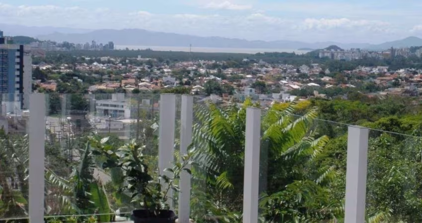 Casa com 11 quartos à venda no Córrego Grande, Florianópolis 